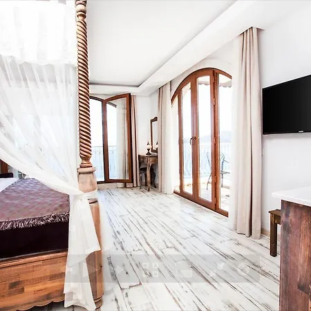 Marsala Hotel 3* Каш